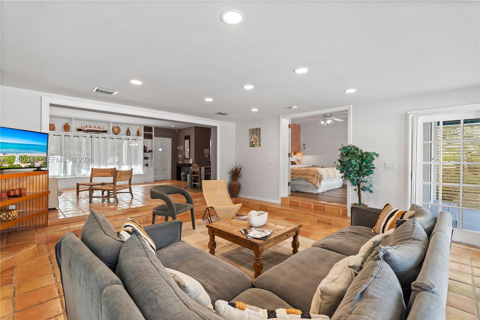 HARBOR BEACH - Residential