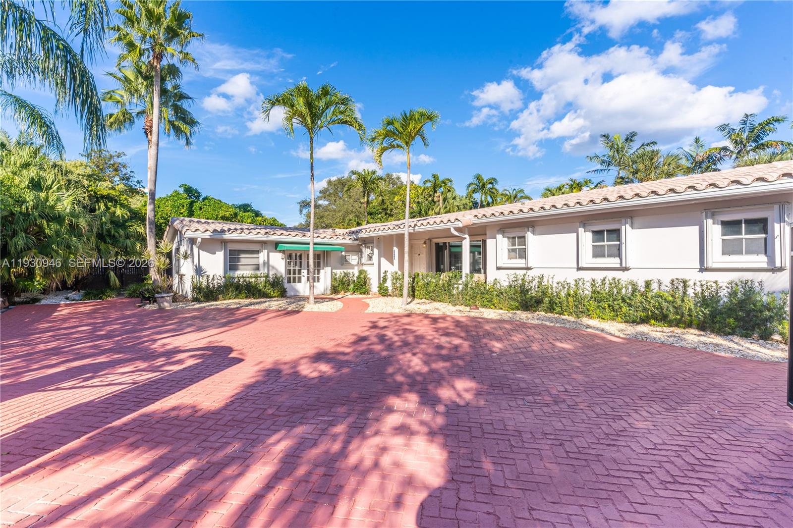 HARBOR BEACH - Residential