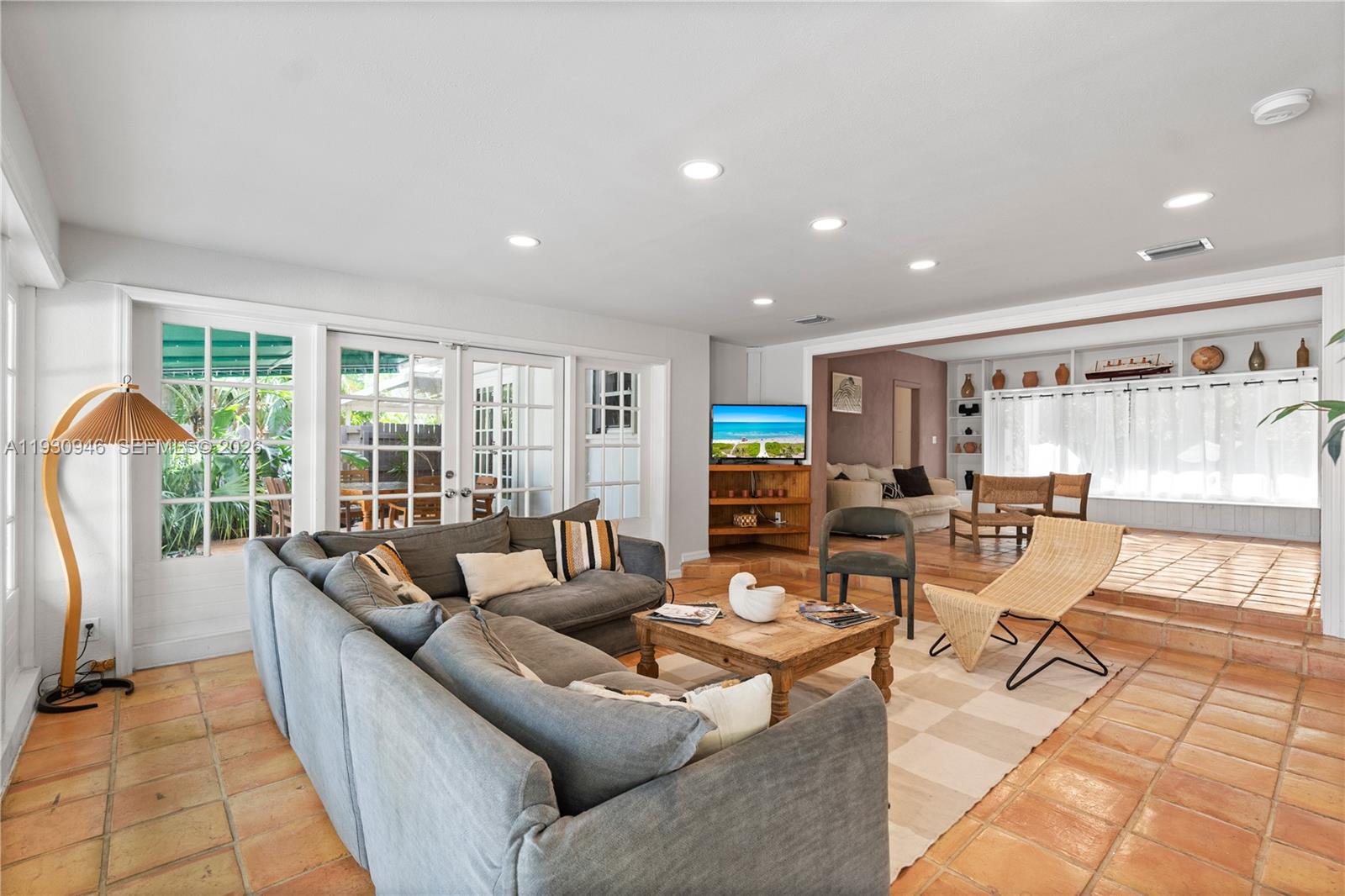 HARBOR BEACH - Residential