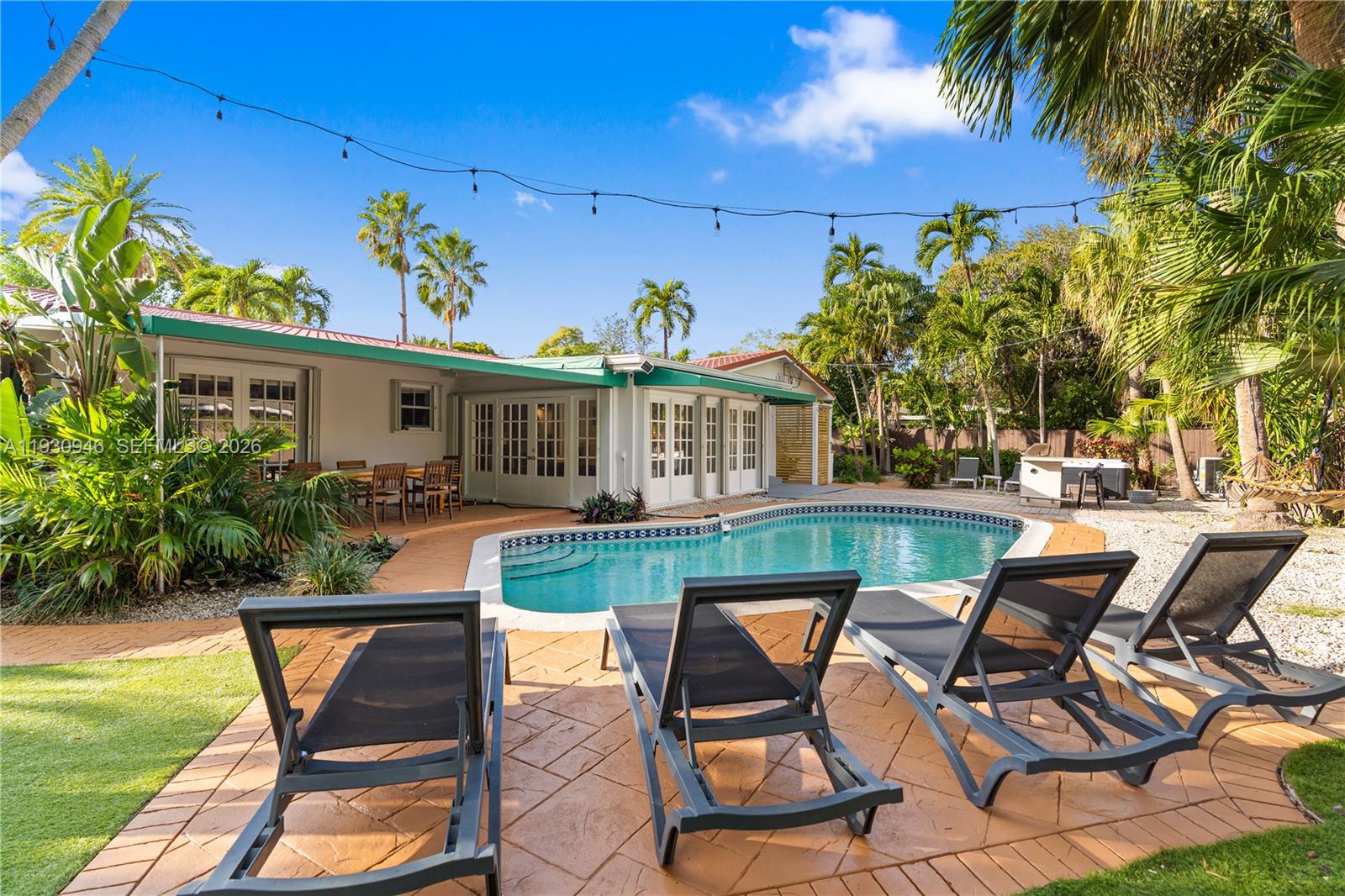 HARBOR BEACH - Residential