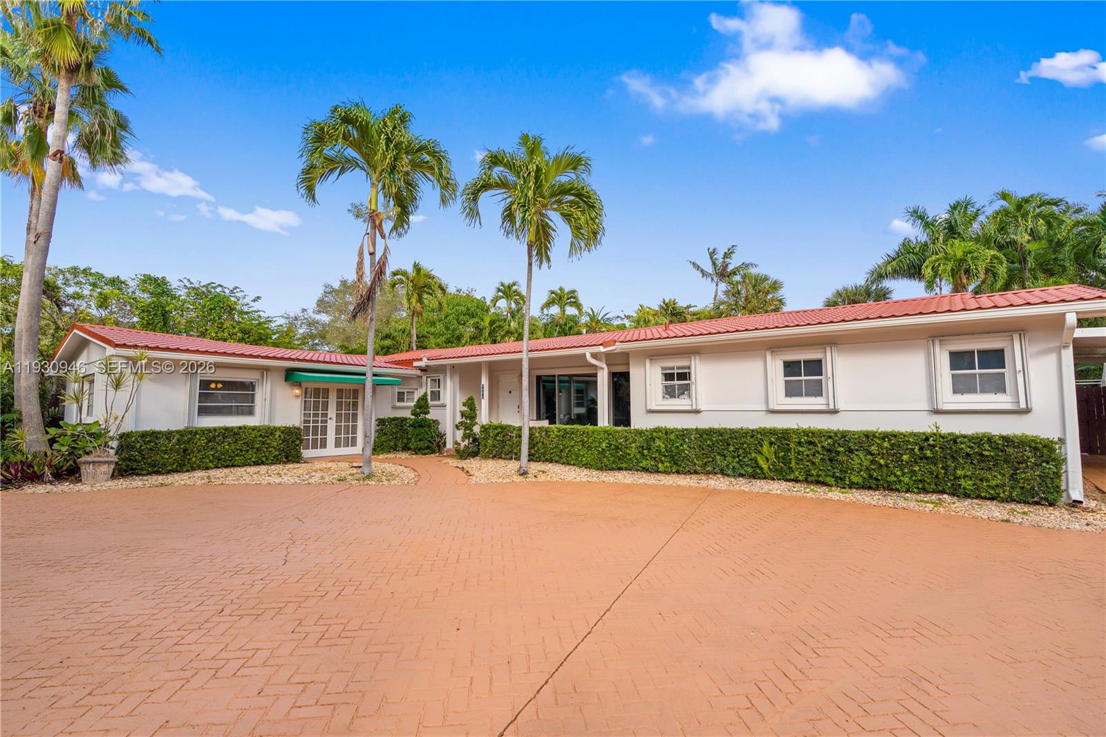 HARBOR BEACH - Residential