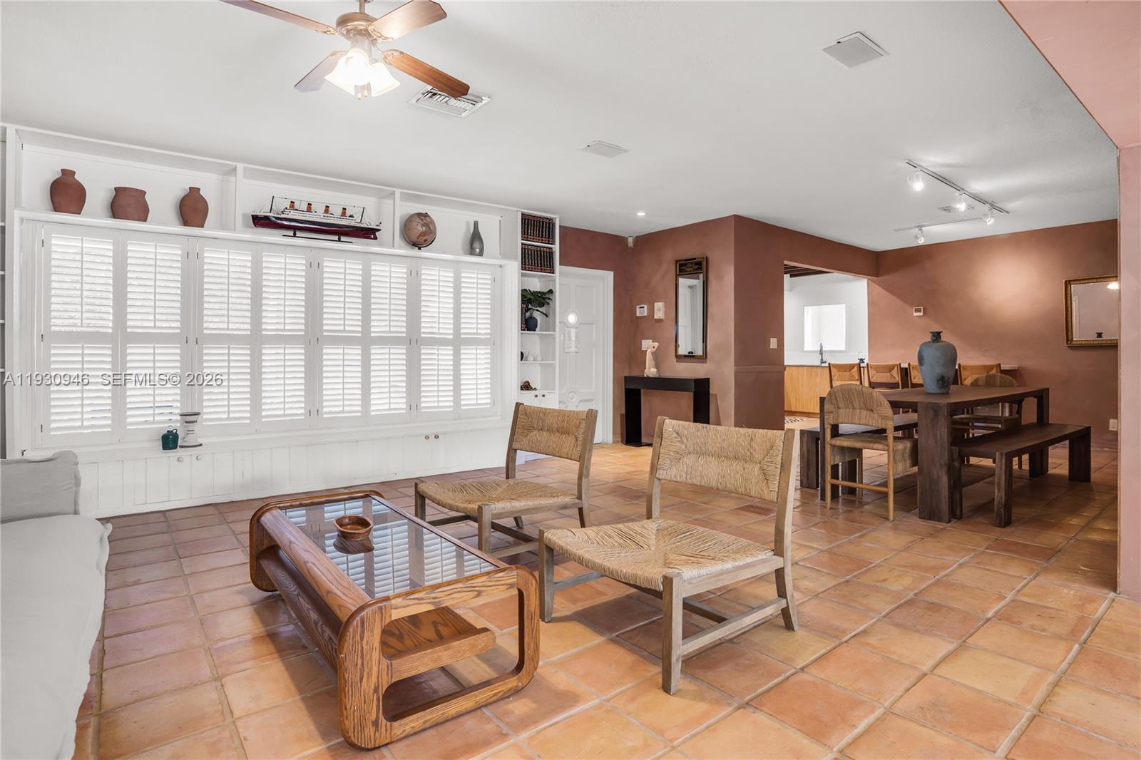 HARBOR BEACH - Residential