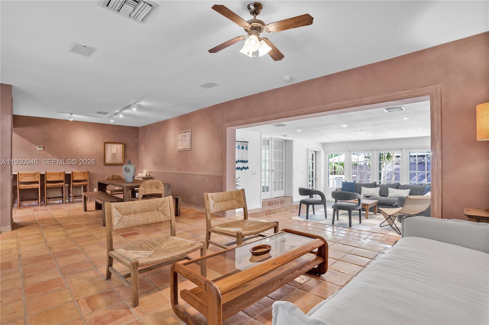 HARBOR BEACH - Residential