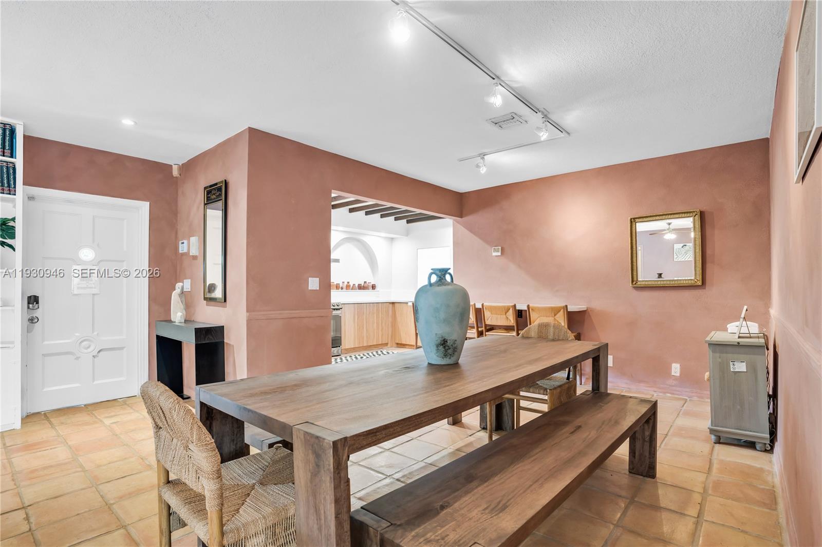 HARBOR BEACH - Residential