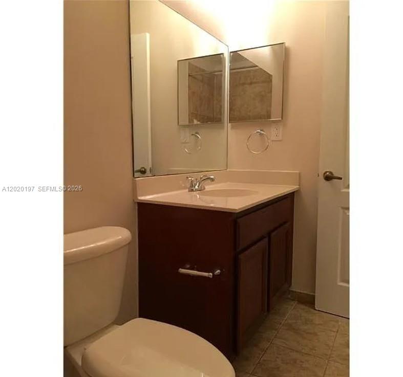 MAJORCA ISLES III CONDO - Residential