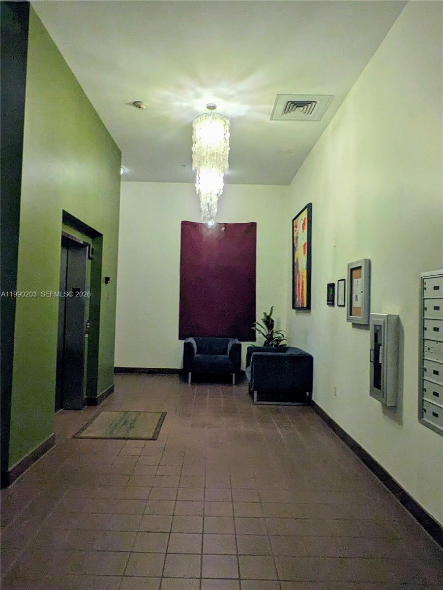 DOWNTOWN DADELAND CONDO N - Residential Lease