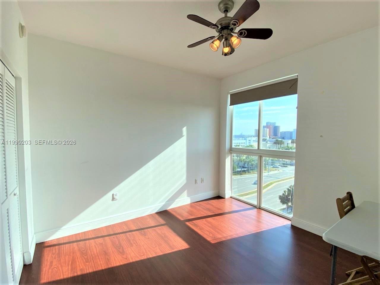 DOWNTOWN DADELAND CONDO N - Residential Lease