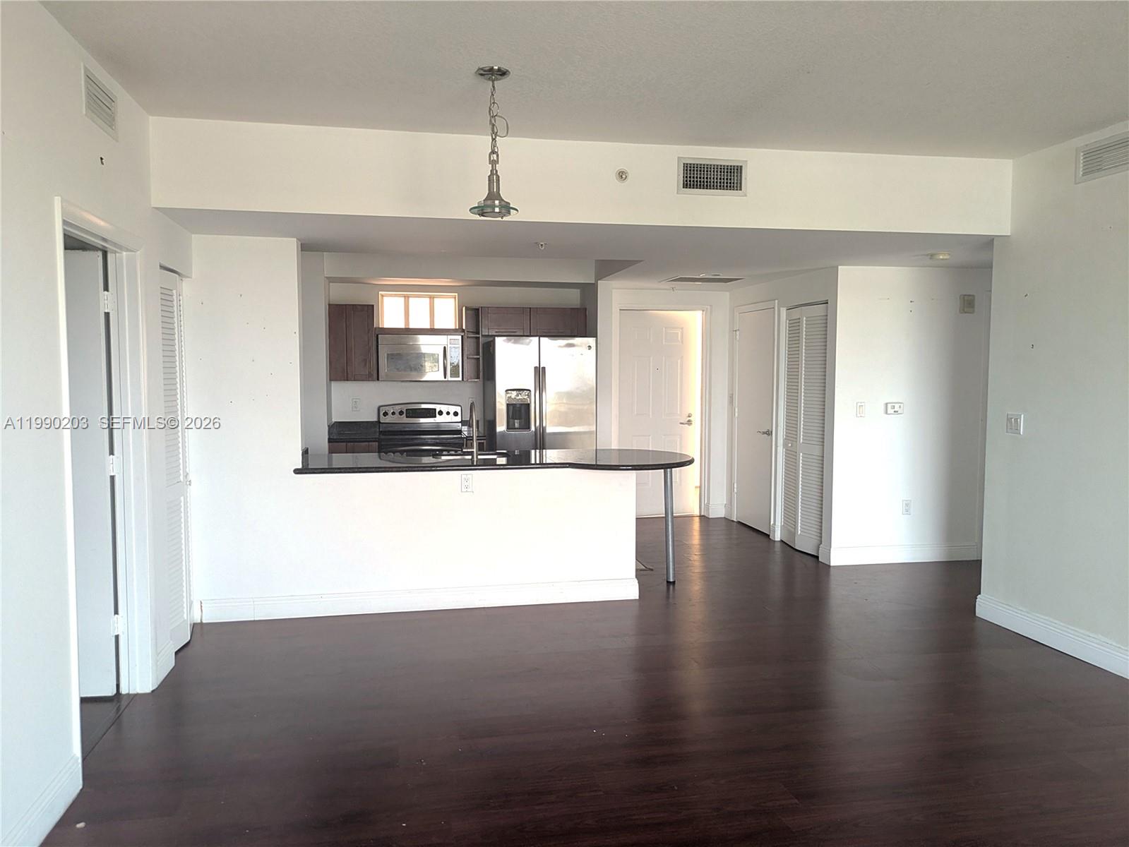 DOWNTOWN DADELAND CONDO N - Residential Lease