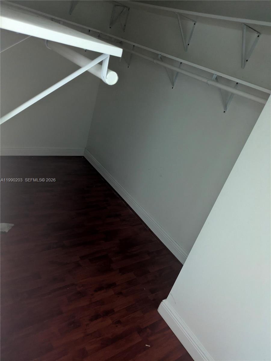 DOWNTOWN DADELAND CONDO N - Residential Lease