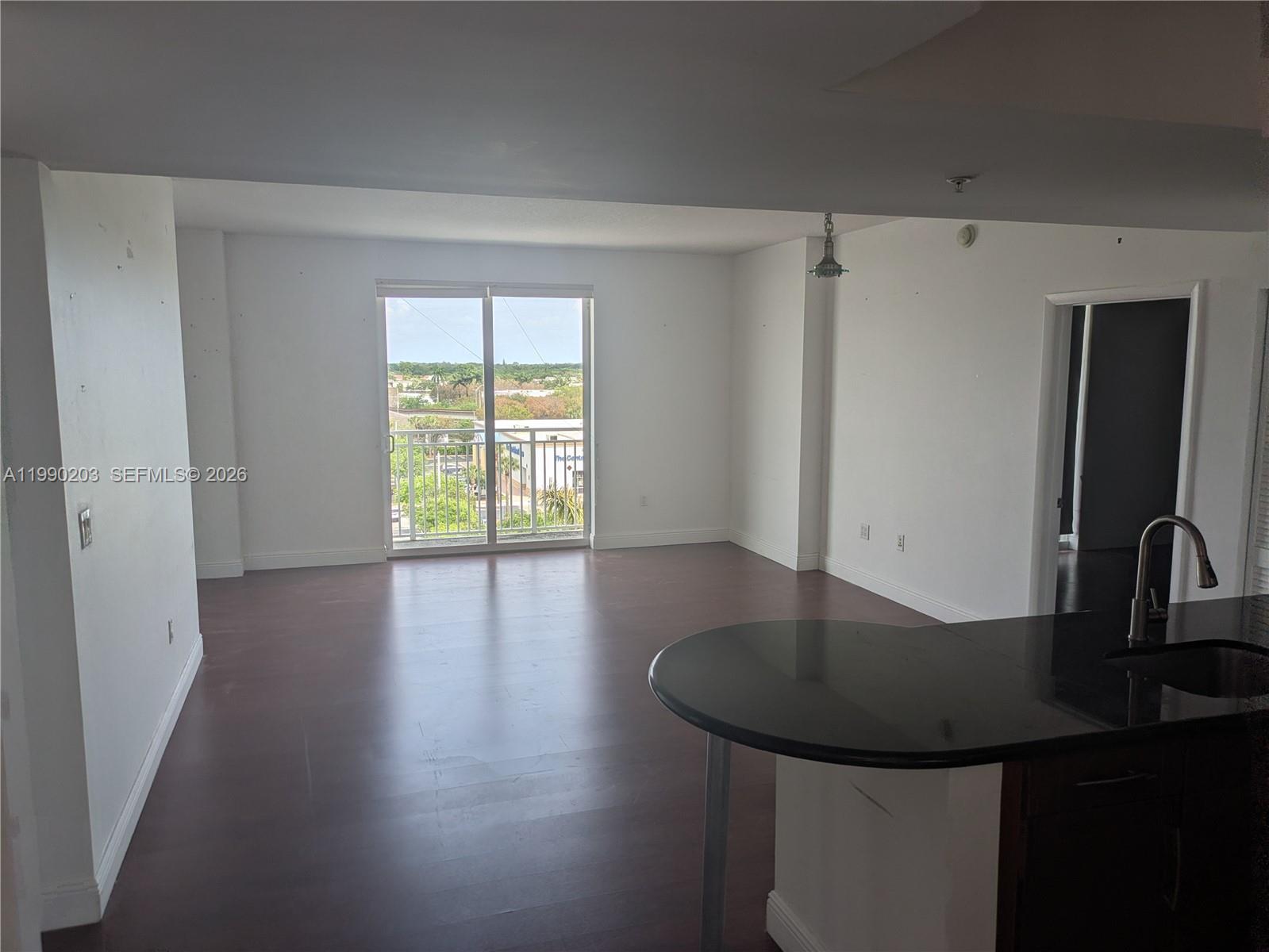 DOWNTOWN DADELAND CONDO N - Residential Lease