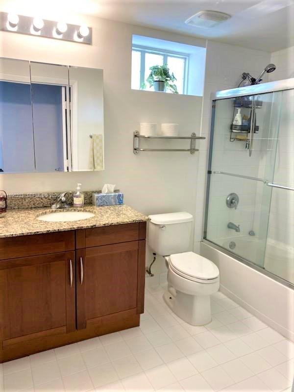 DOWNTOWN DADELAND CONDO N - Residential Lease