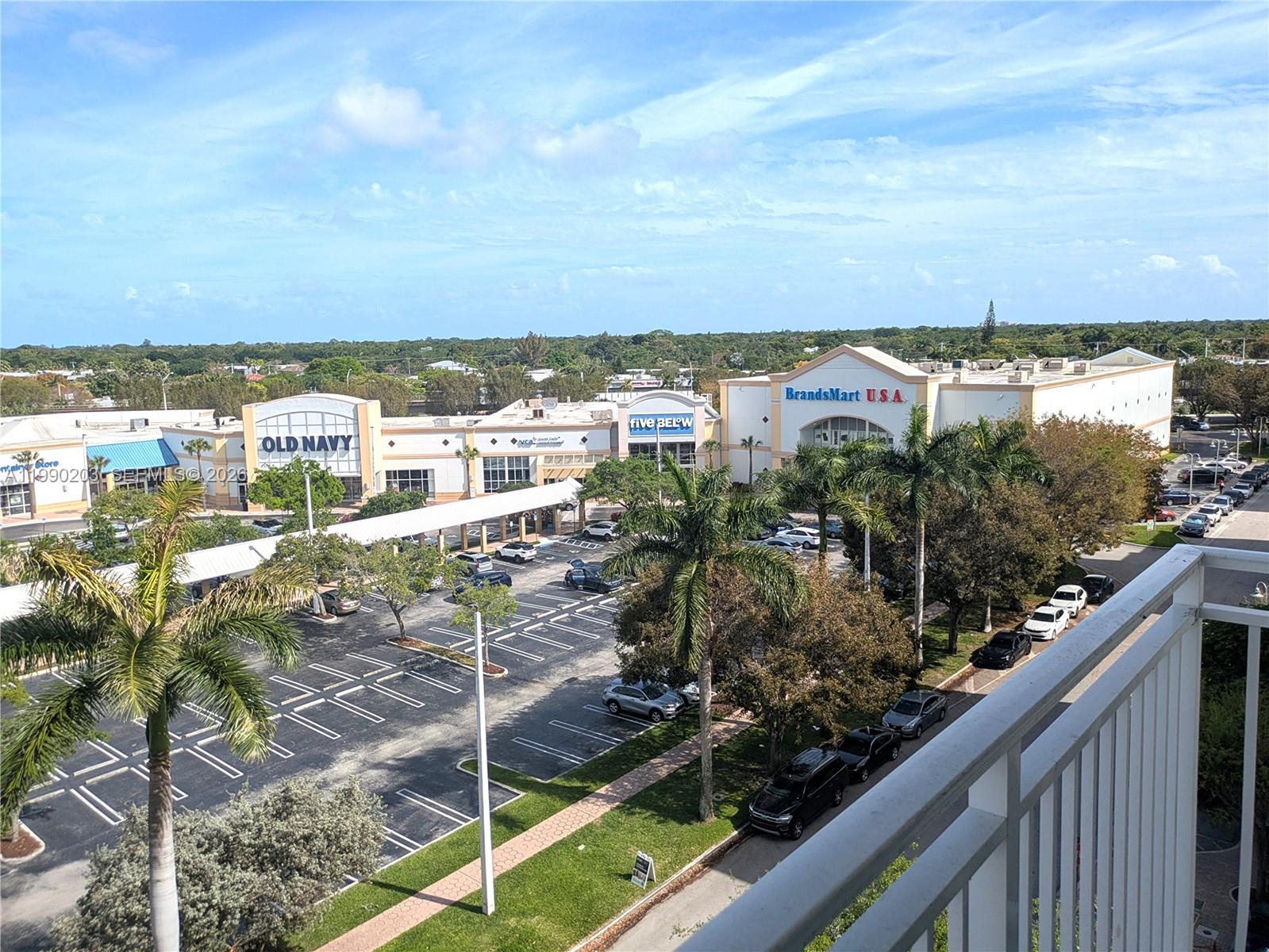 DOWNTOWN DADELAND CONDO N - Residential Lease