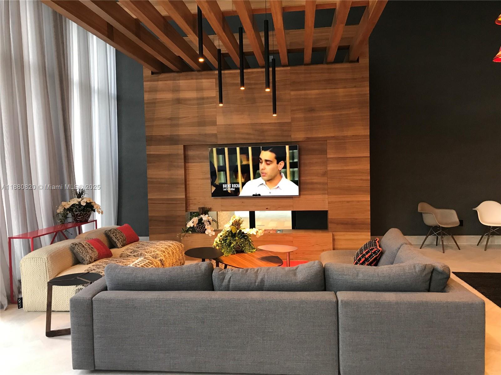 1010 BRICKELL CONDO - Residential