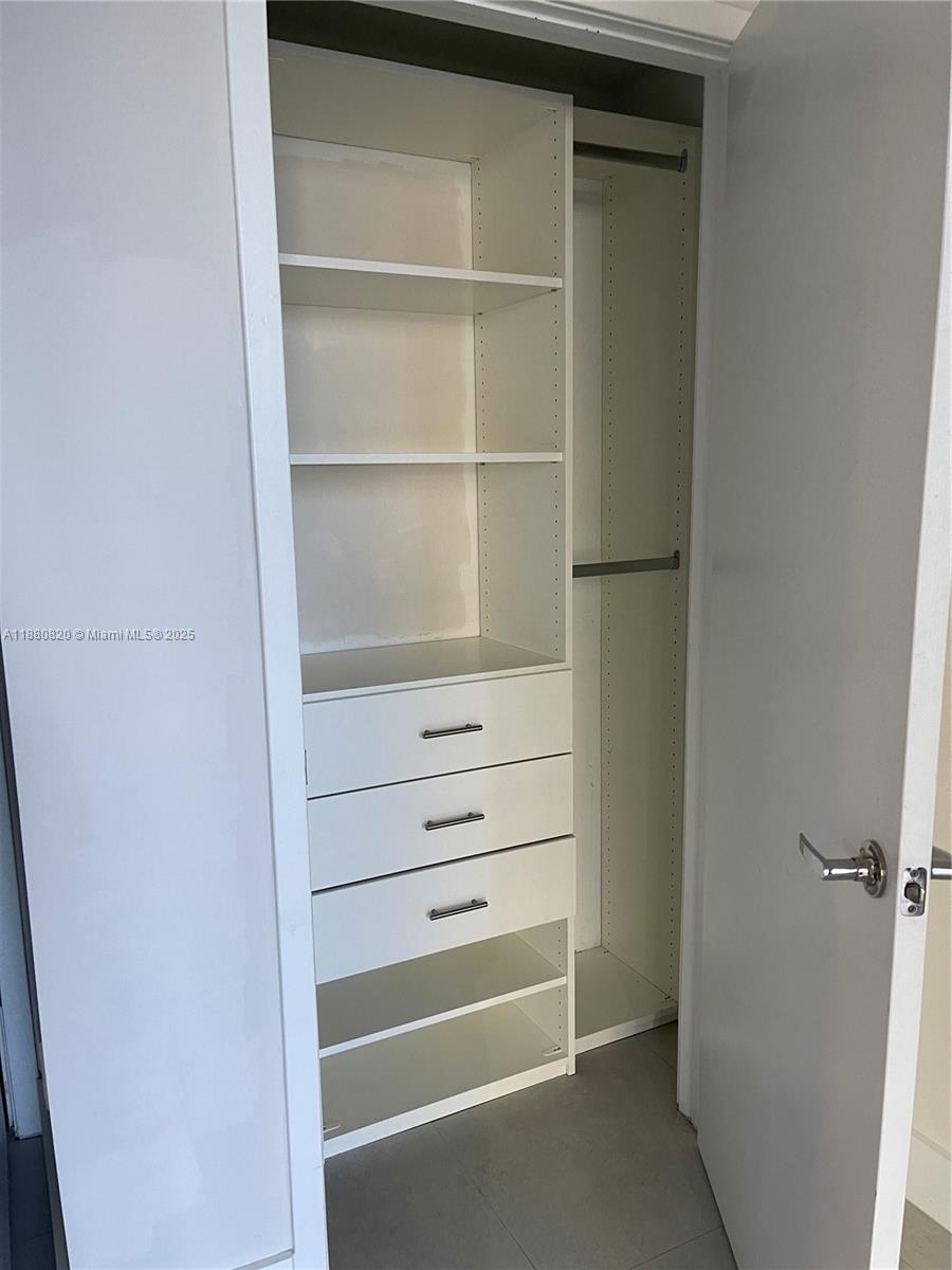1010 Brickell Ave 1504