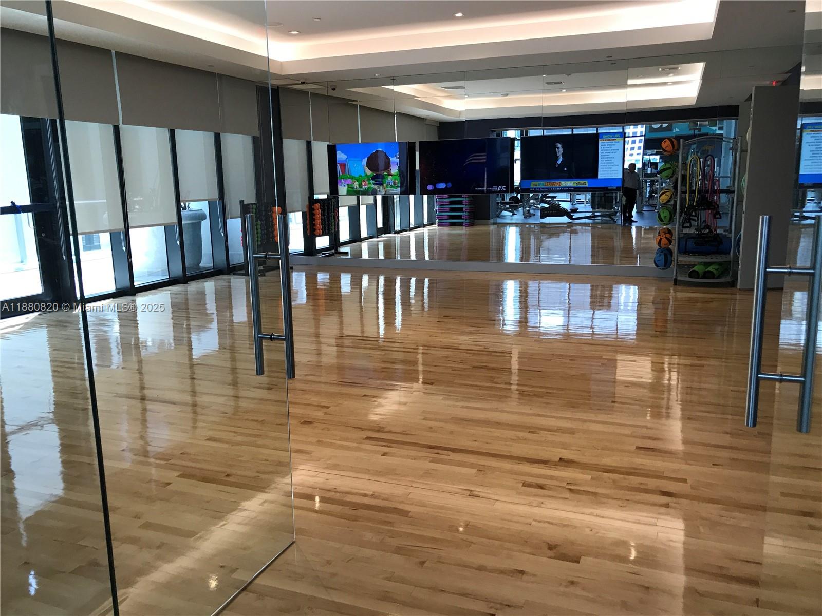 1010 BRICKELL CONDO - Residential