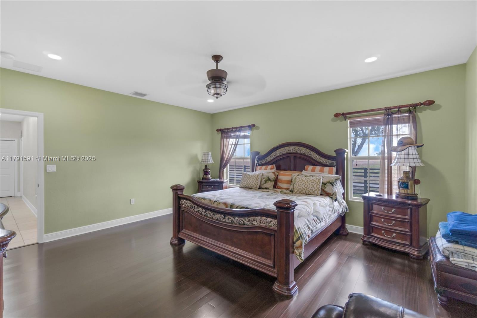 BISCADO ESTS SEC 1 - Residential