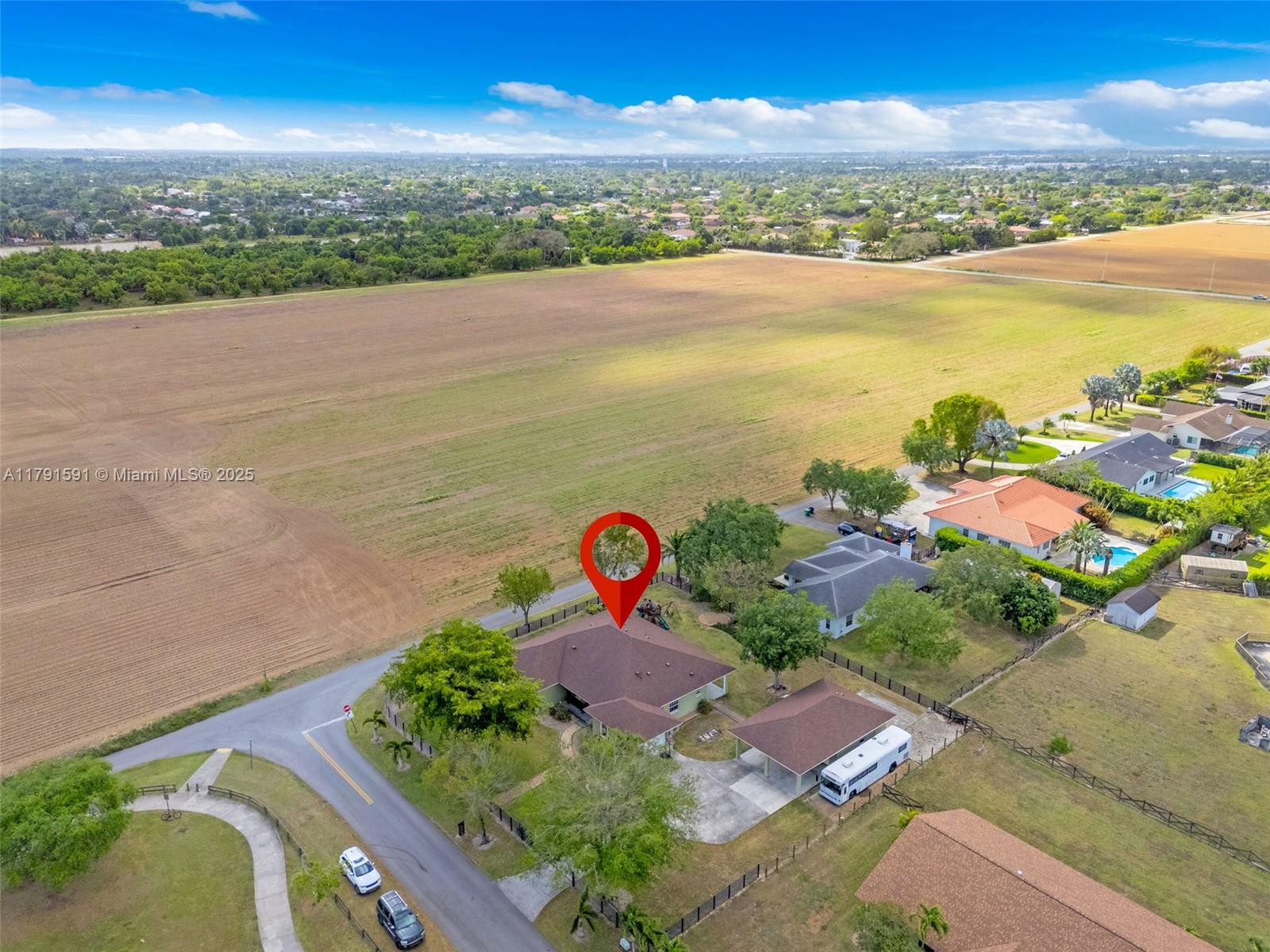 BISCADO ESTS SEC 1 - Residential