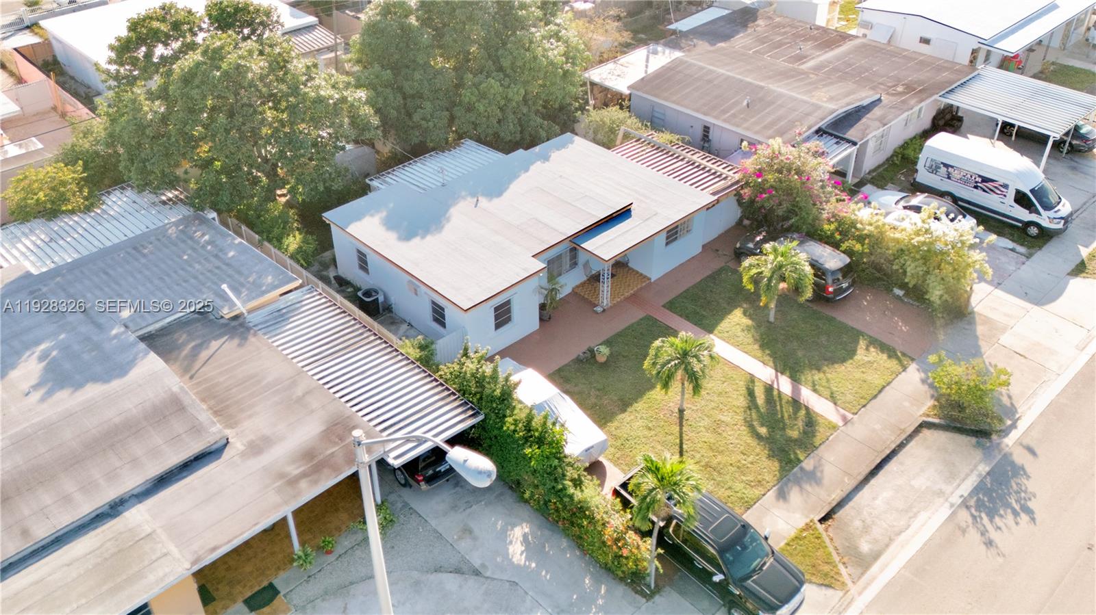 CAROLE ANNE PARK - Residential