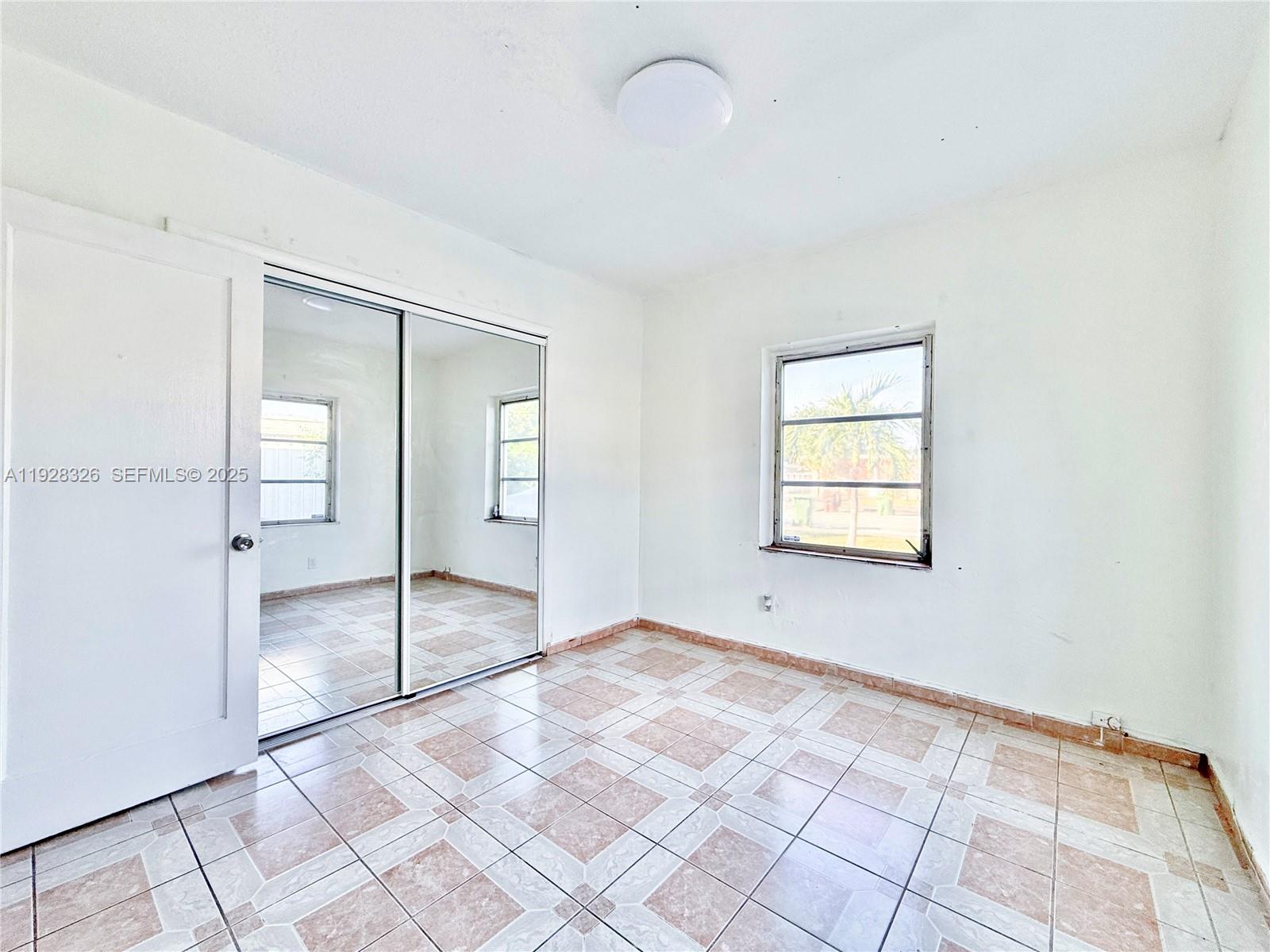 CAROLE ANNE PARK - Residential