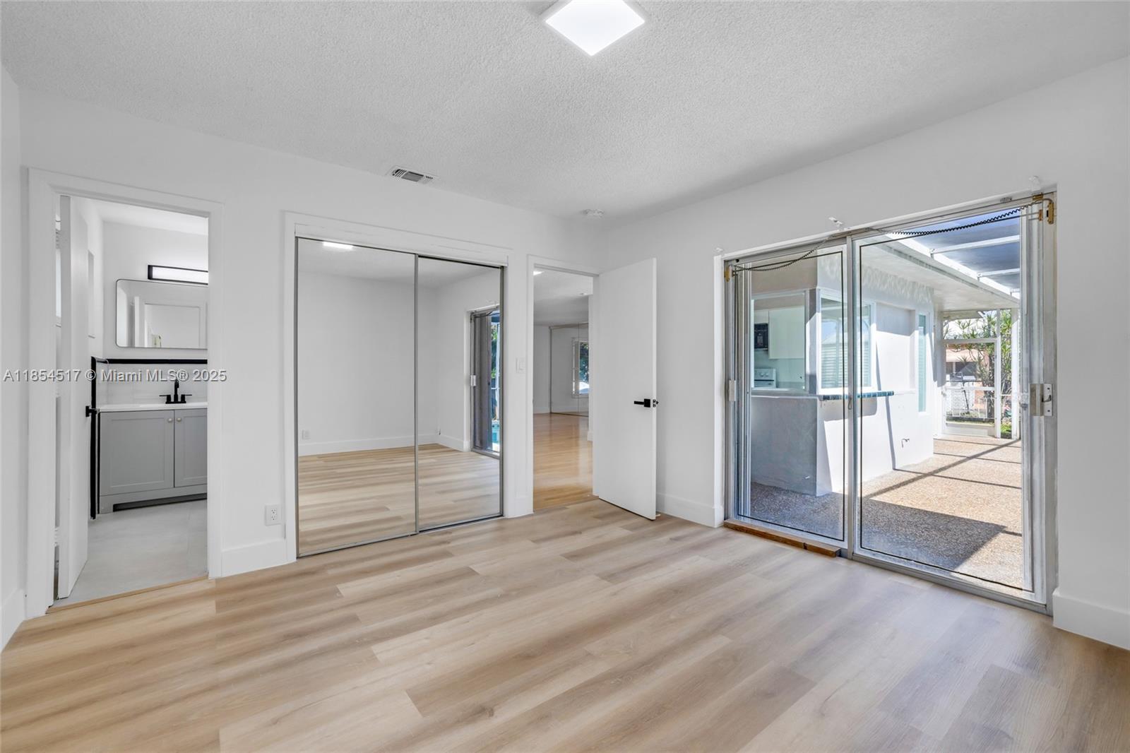 ROYAL PALM ACRES SECOND S - Residential Lease