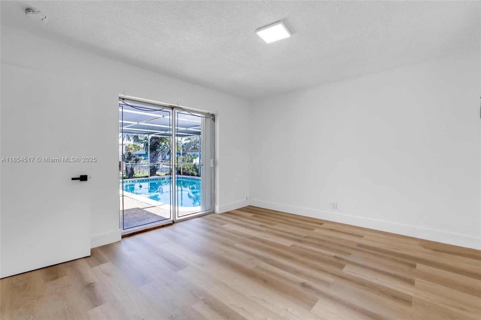 ROYAL PALM ACRES SECOND S - Residential Lease