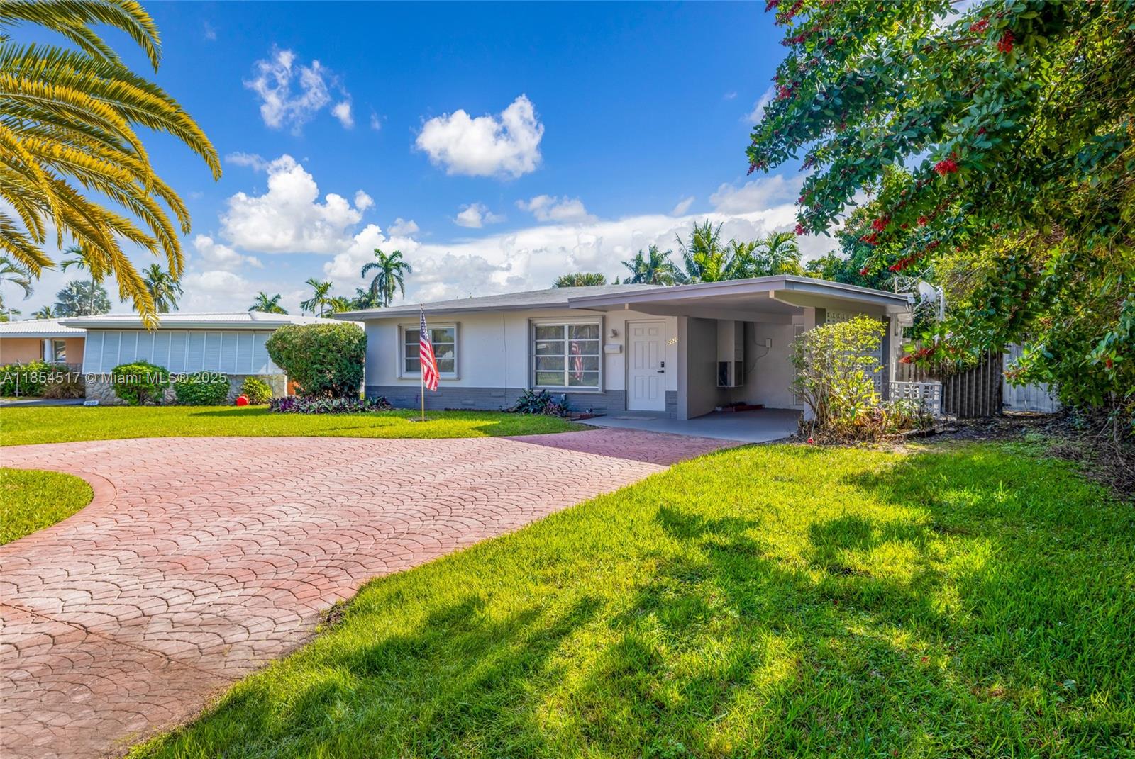 ROYAL PALM ACRES SECOND S - Residential Lease