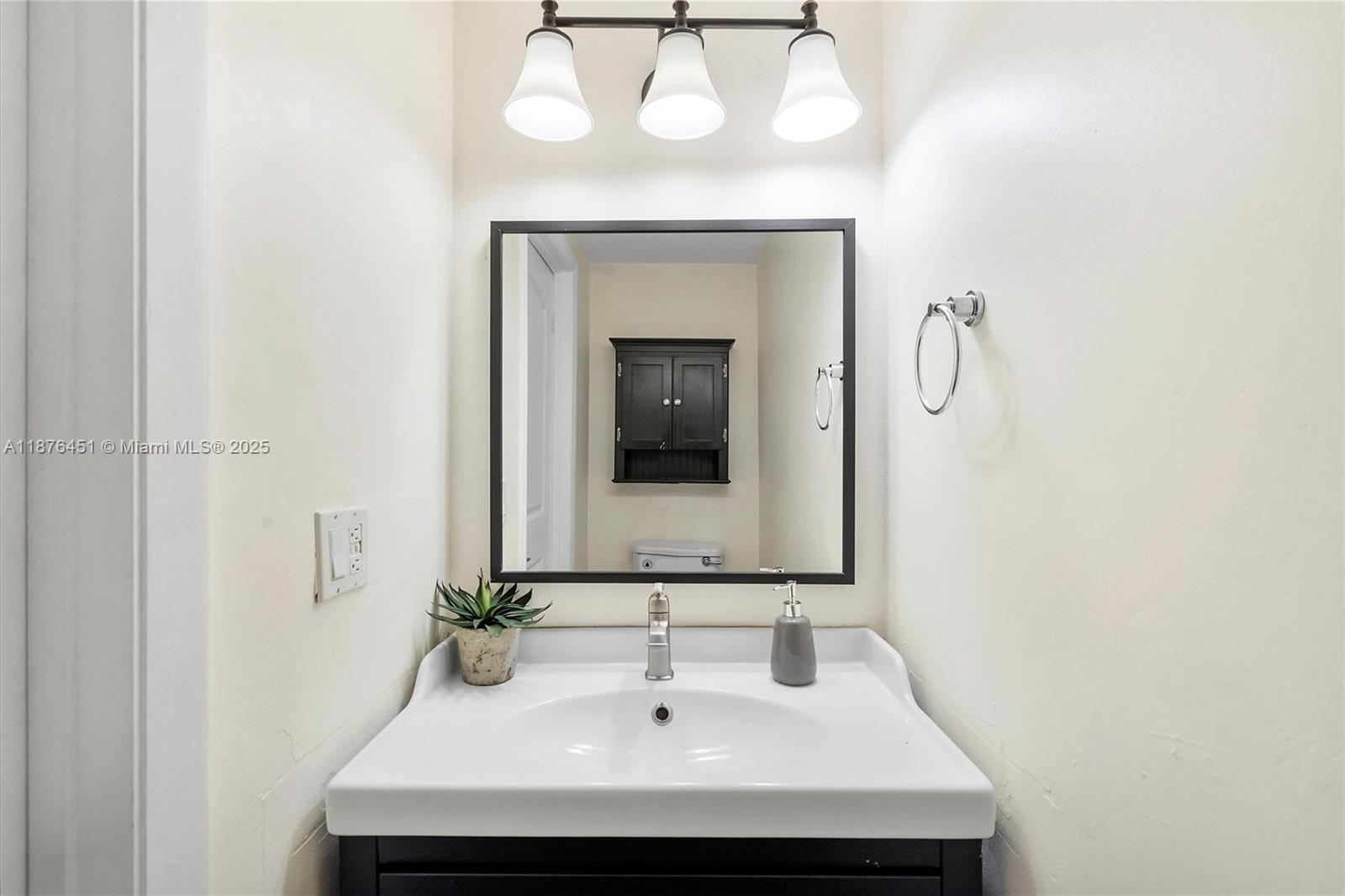 TWIN FOUNTAINS REPLAT - Residential