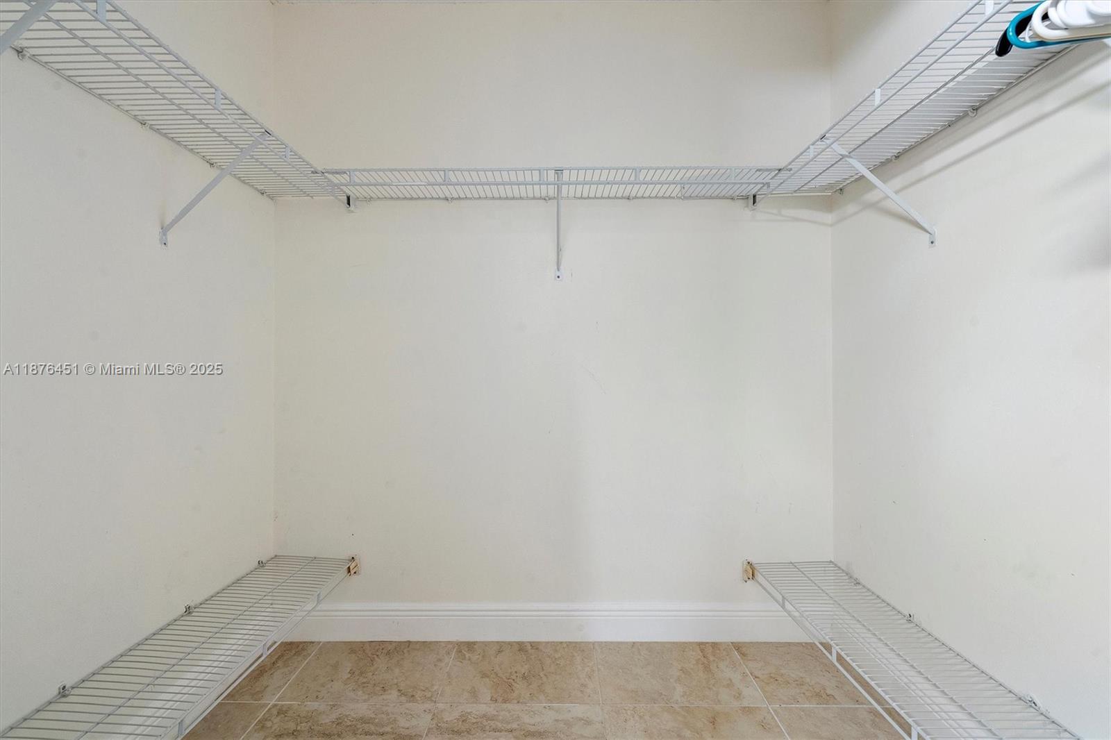 TWIN FOUNTAINS REPLAT - Residential