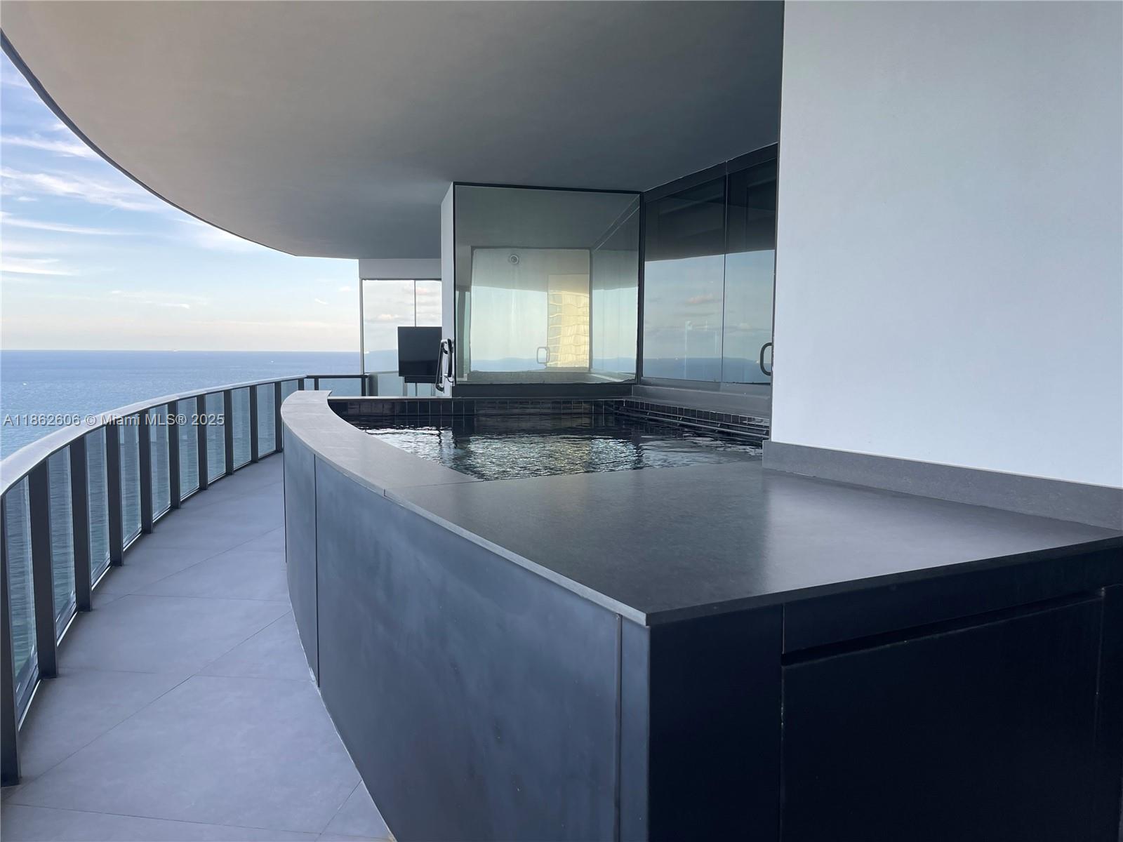 18555 COLLINS AVENUE COND - Residential Lease