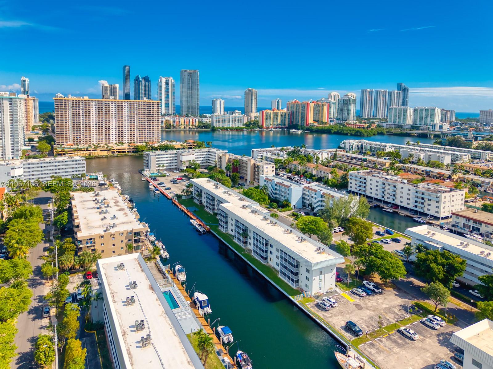 EASTERN SHORES - Residential