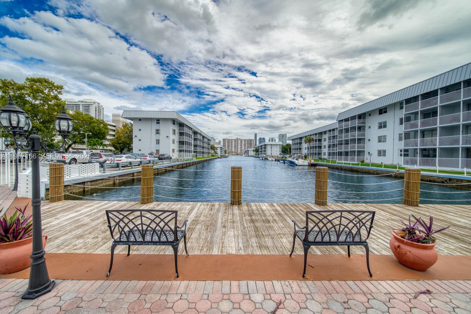 EASTERN SHORES - Residential