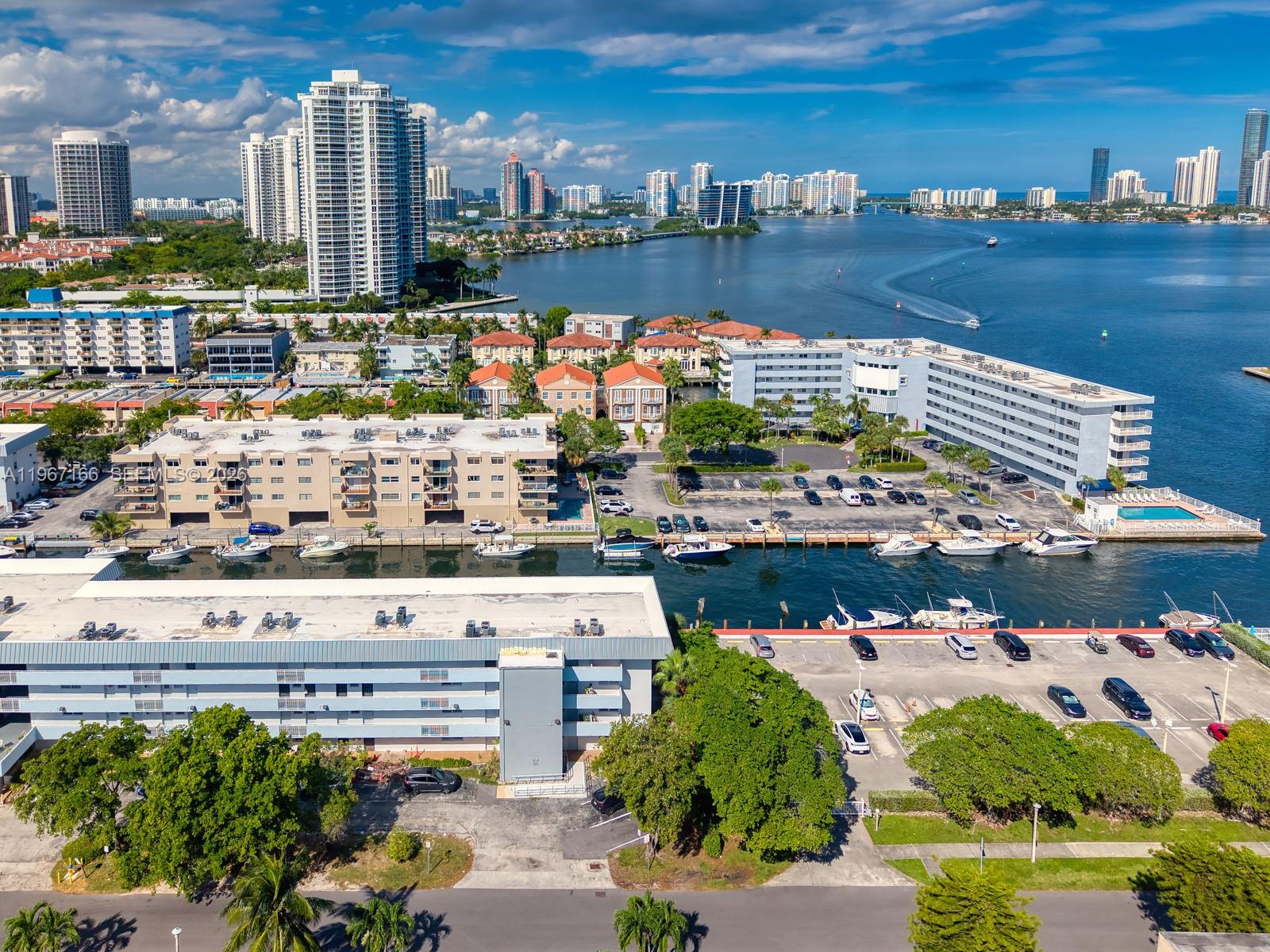 EASTERN SHORES - Residential