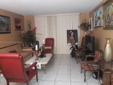 2600 NW 49th Ave Unit 413, Lauderdale Lakes, FL 33313 - MLS#: A11214249