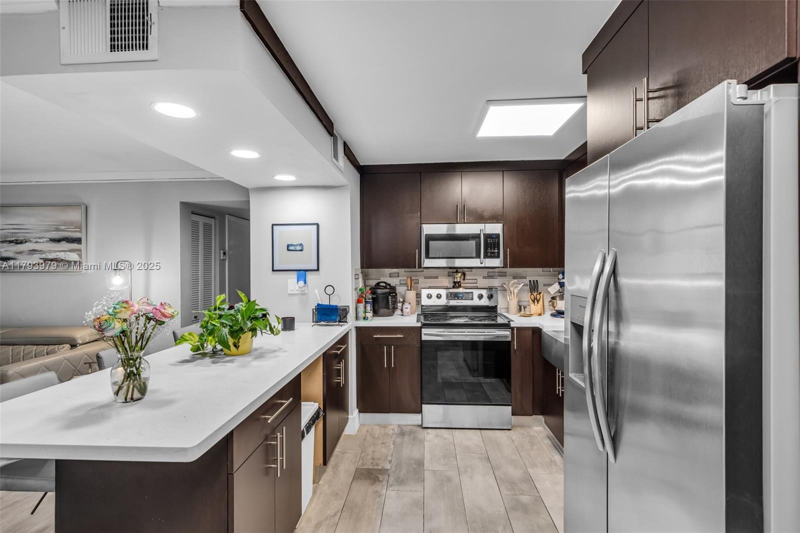 7215 Miami Lakes Dr A-20