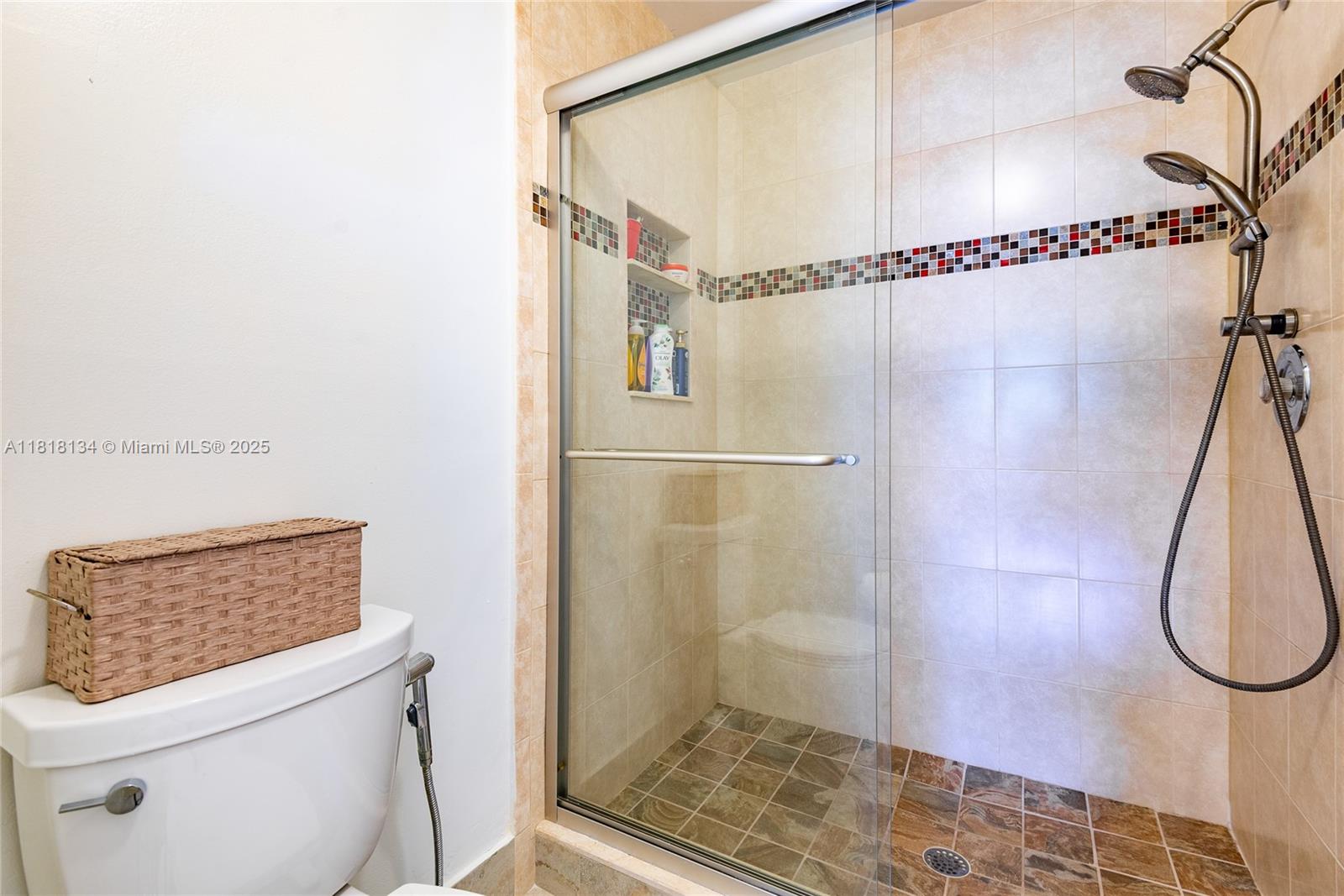 DIPLOMAT SQUARE CONDO - Residential