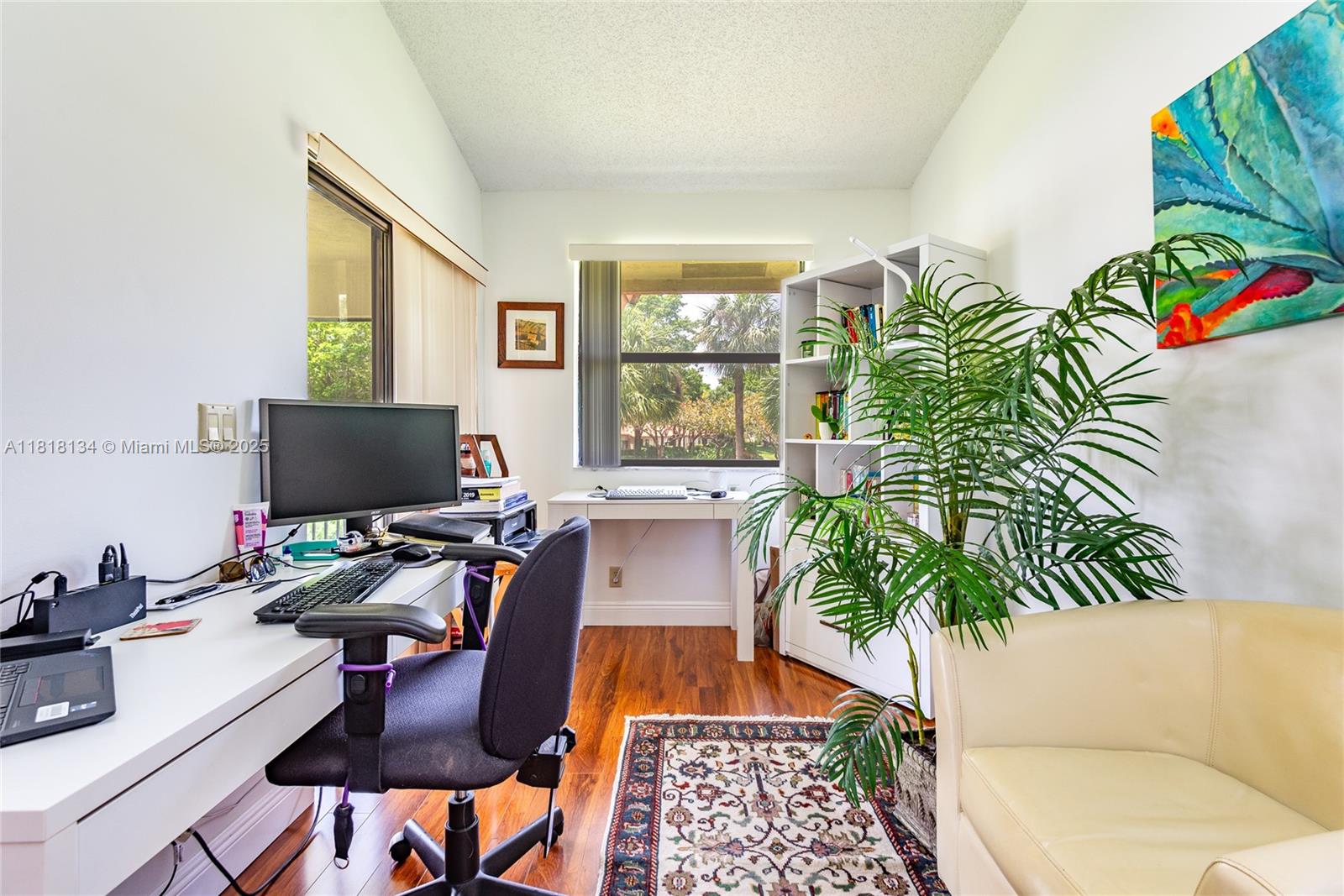 DIPLOMAT SQUARE CONDO - Residential