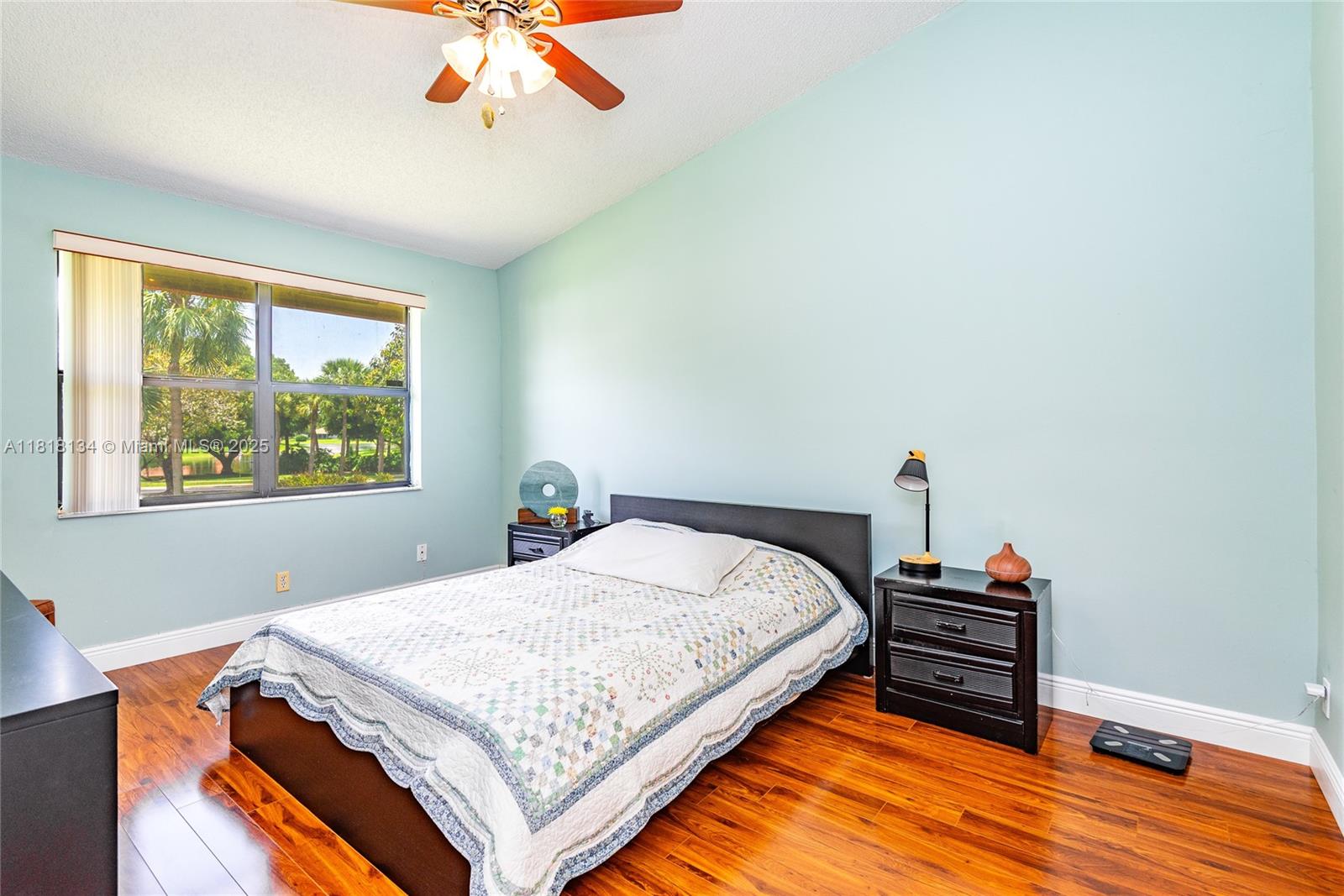 DIPLOMAT SQUARE CONDO - Residential
