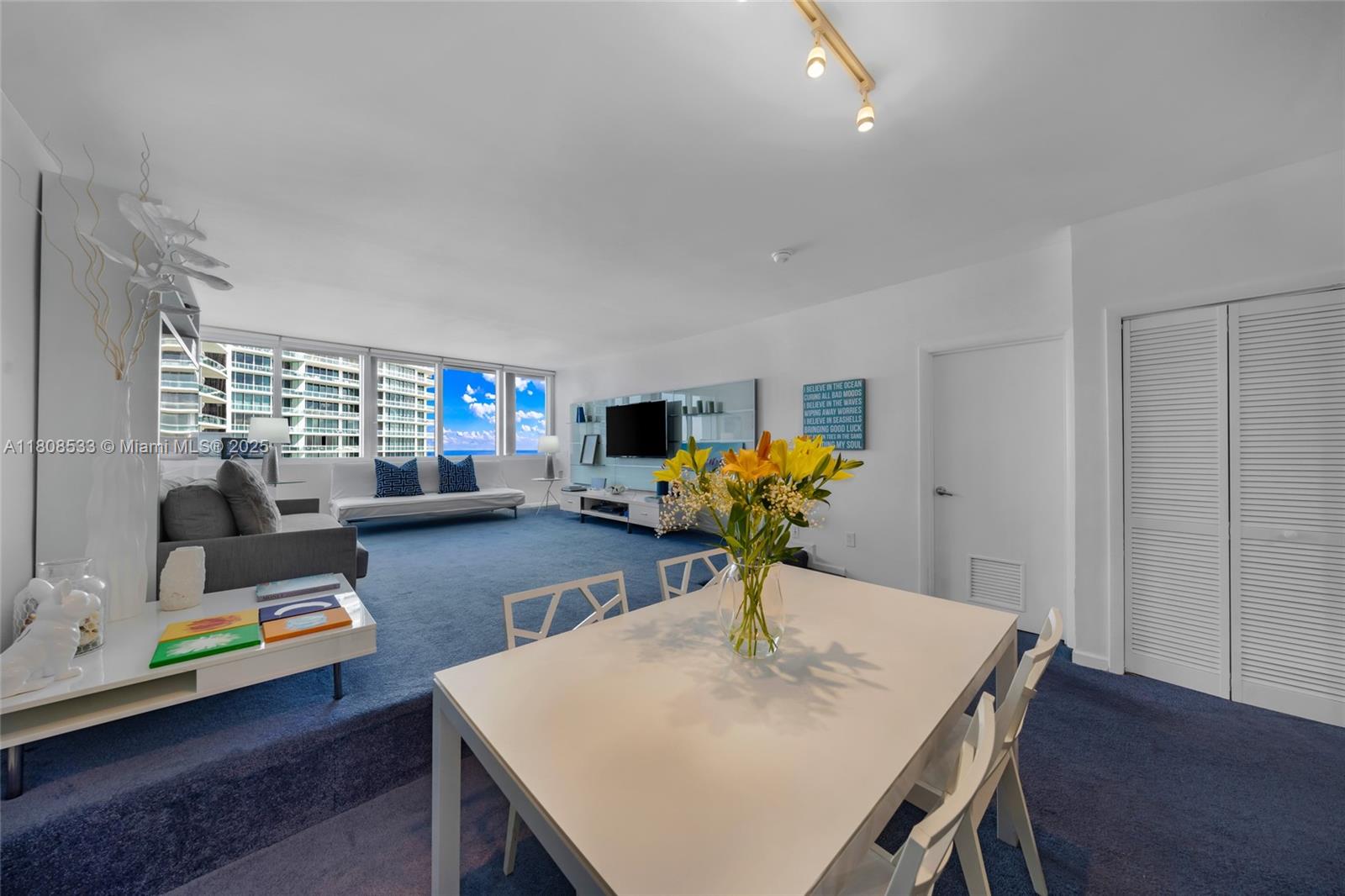 10275 Collins Ave 1507