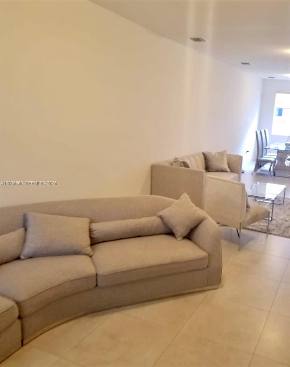 DORAL PALMS NORTH - Residential