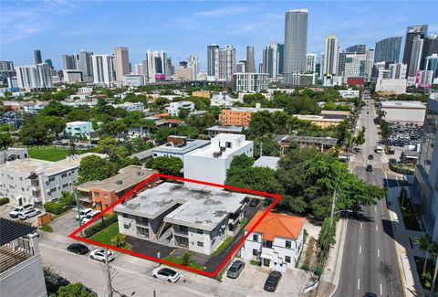 635 SW 7th Ct Miami FL 33130