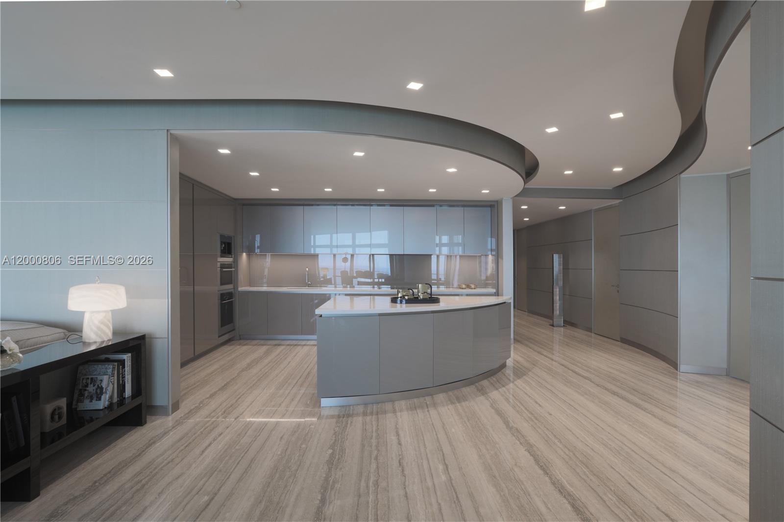 18975 Collins Ave 4800