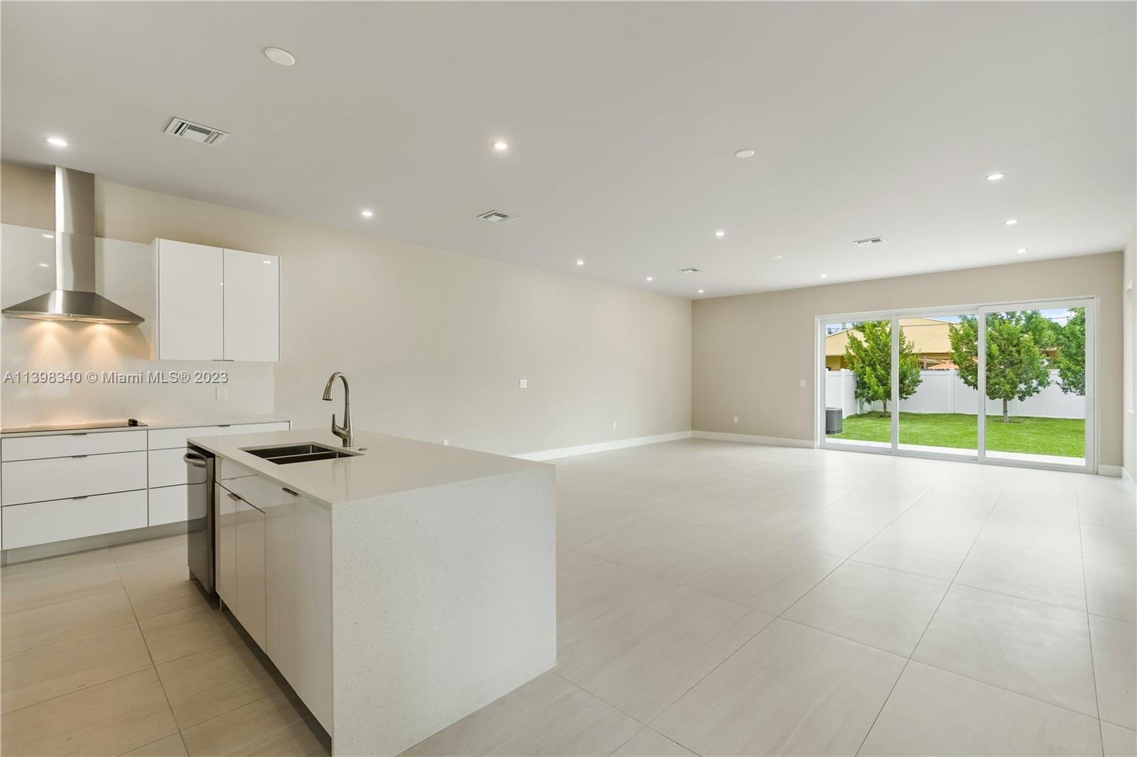 REALTY SECURITIES CORPPB - Residential