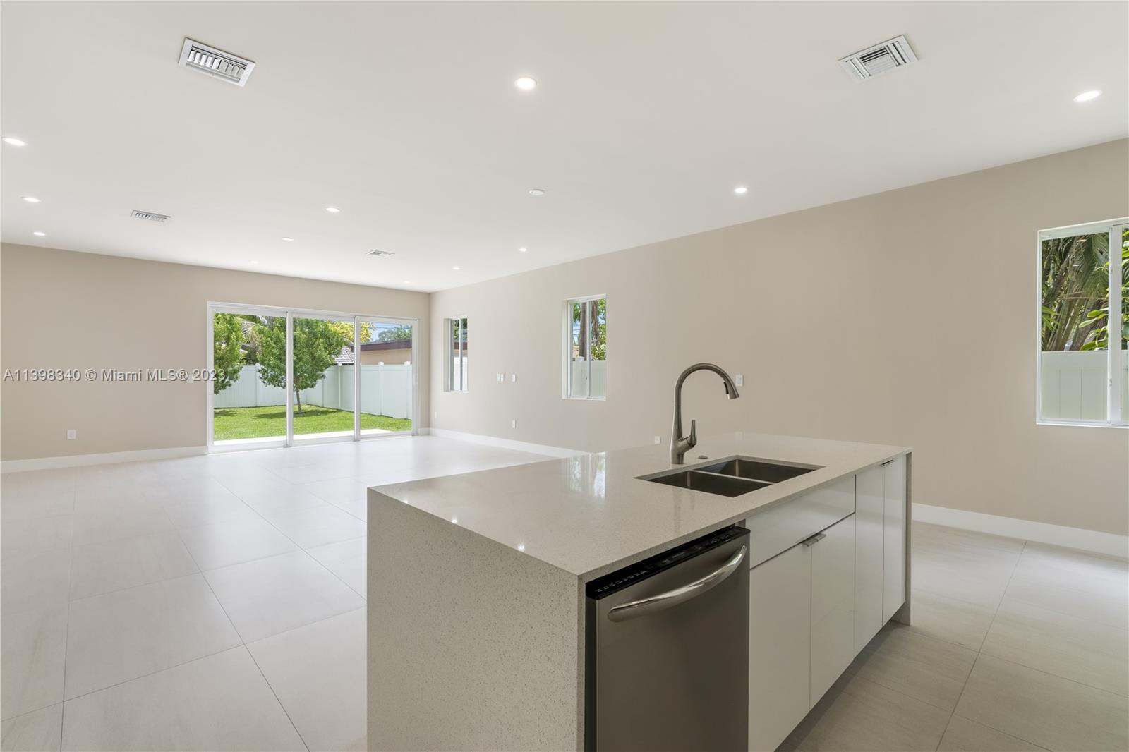 REALTY SECURITIES CORPPB - Residential