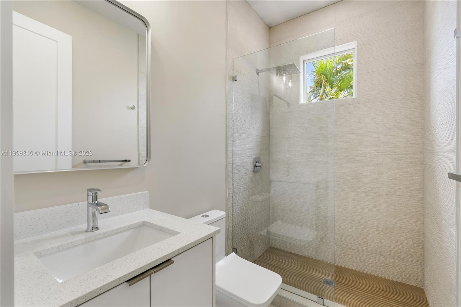 REALTY SECURITIES CORPPB - Residential