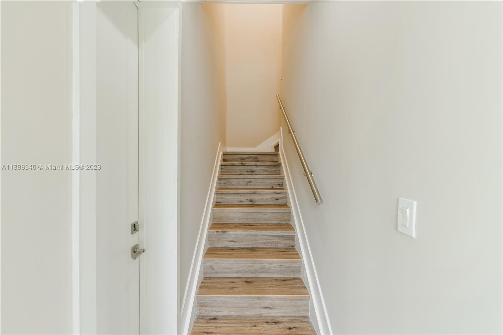 REALTY SECURITIES CORPPB - Residential