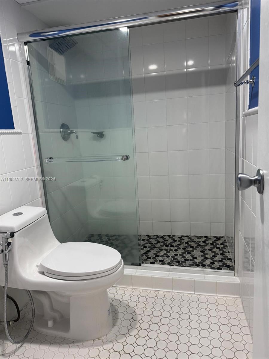 BRICKELL BAY CLUB CONDO - Residential