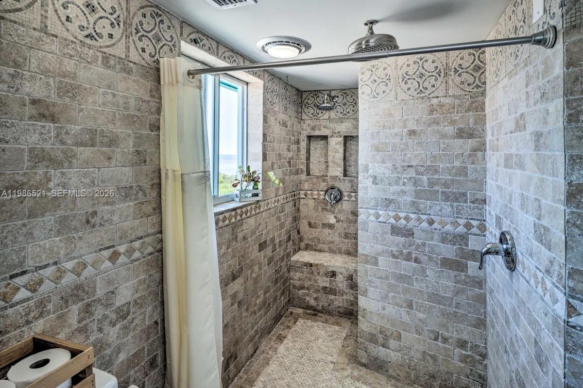 PUERTA DEL SOL - Residential