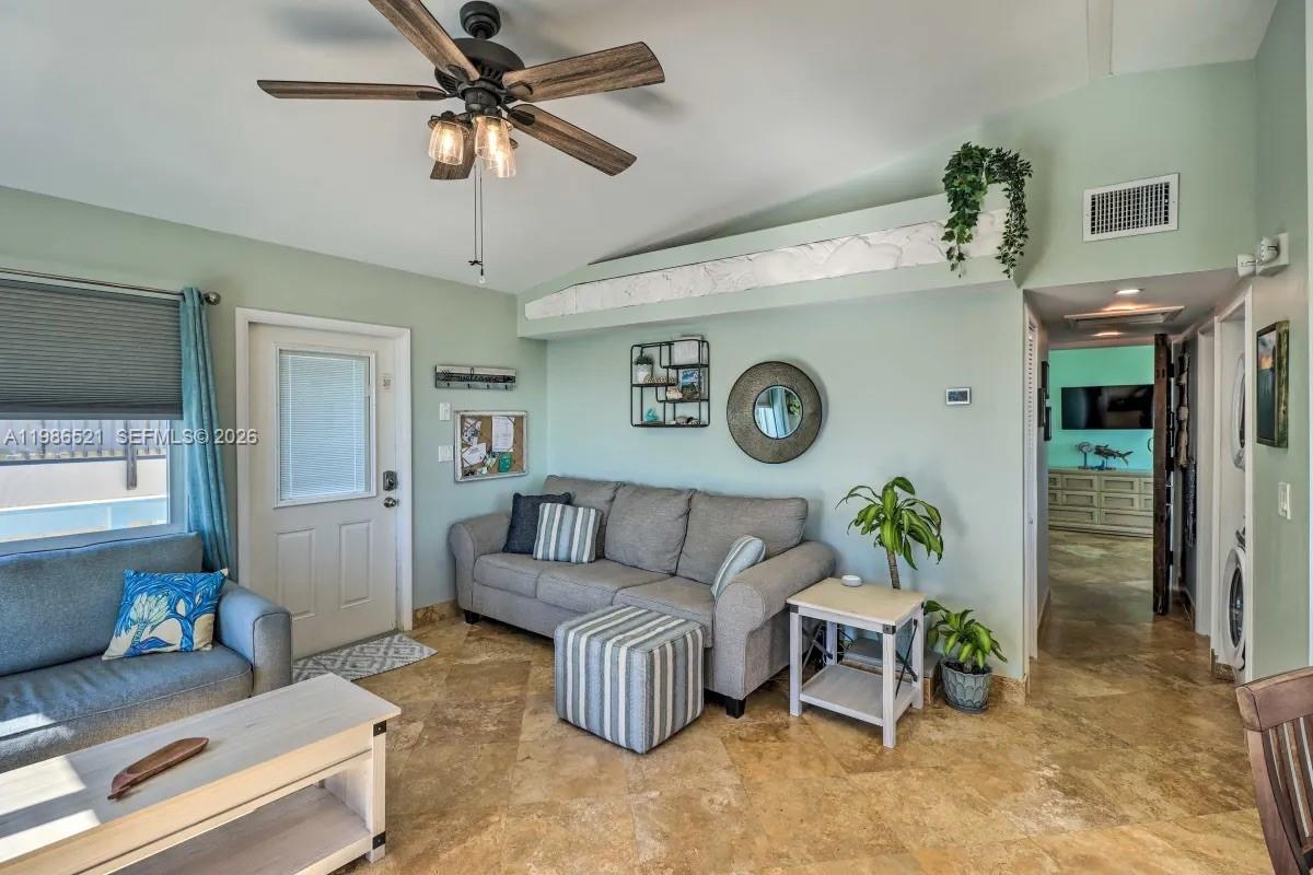 PUERTA DEL SOL - Residential