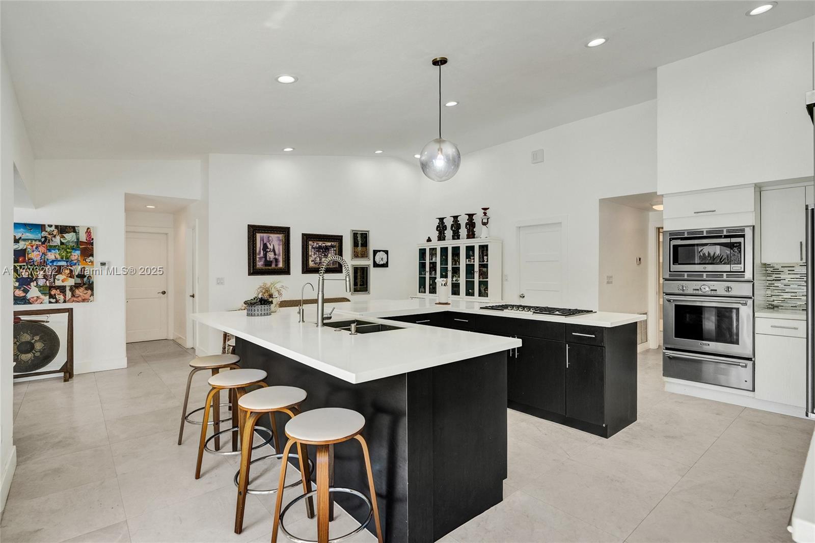 OAKRIDGE ESTATES SEC 2 - Residential