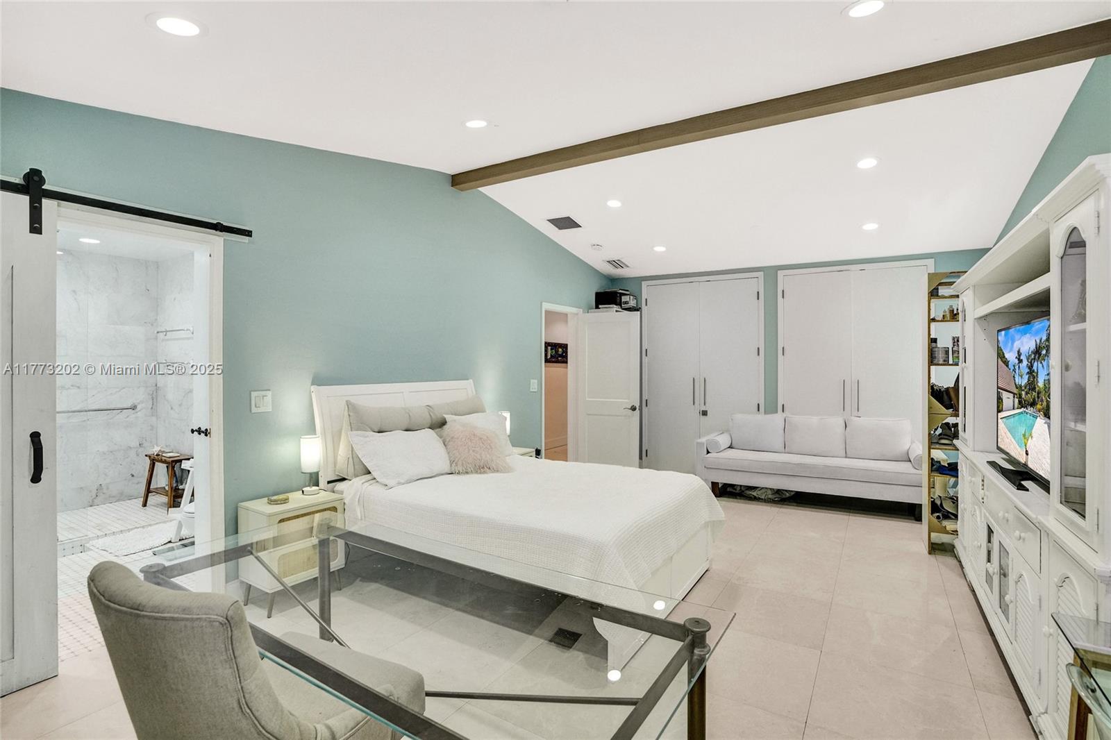 OAKRIDGE ESTATES SEC 2 - Residential